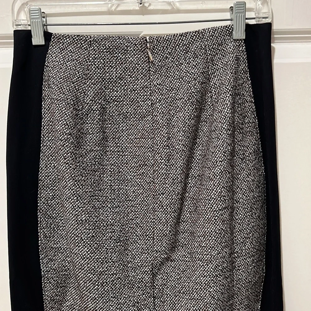 Matching Set: Skirt (Blazer listed separately) - Picture 5 of 9